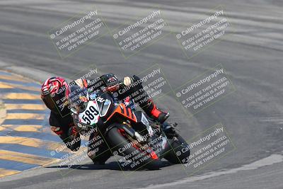media/Mar-23-2025-CVMA (Sun) [[674f32b282]]/Race 7-Formula LW Twins Shootout/